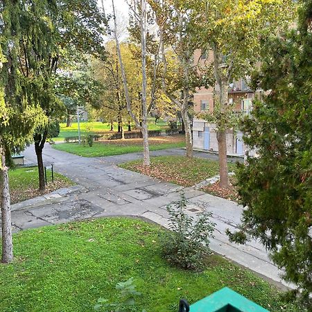 Nel Verde Della Citta Milan Bagian luar foto
